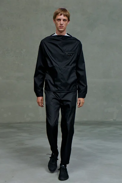 Look 17